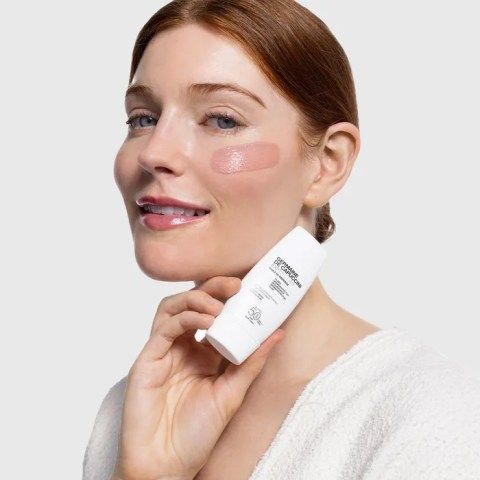 Daily Hi-Defense SPF50 Con Color04